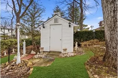 35 Darlington Dr, Wayne Twp., NJ 07470 - Photo 36