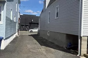 9 Berkshire Pl, Irvington, NJ 07111 - Photo 8