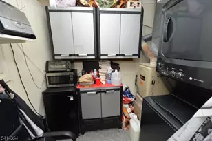 306 Queen Anne Rd, Teaneck Township, NJ 07666 - Photo 28