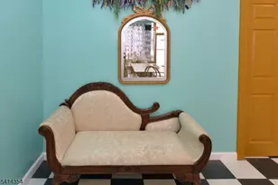 306 Queen Anne Rd, Teaneck Township, NJ 07666 - Photo 12