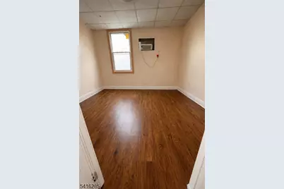 133 Pamrapo Ave, Jersey City, NJ 07305 - Photo 6