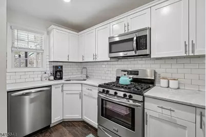 26-40 Church St #5, South Orange, NJ 07079 - Photo 4