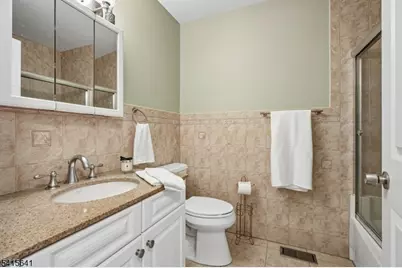 26-40 Church St #5, South Orange, NJ 07079 - Photo 16