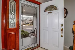 34 Timberlane Dr, Woodbridge Township, NJ 07067 - Photo 4