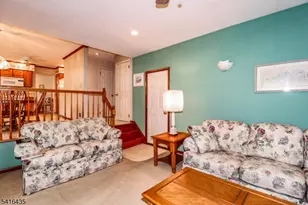 34 Timberlane Dr, Woodbridge Township, NJ 07067 - Photo 16