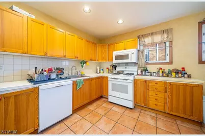 50 Brookwood Dr #B, Maplewood, NJ 07040 - Photo 6