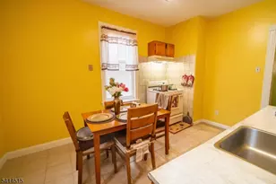 108 Hollywood Ave, East Orange, NJ 07018 - Photo 8