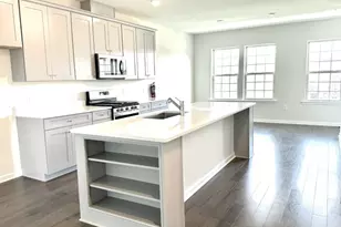 30 Haralson Ct, Livingston, NJ 07039 - Photo 4