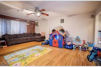 390 Forest St, Kearny, NJ 07032 - Photo 6