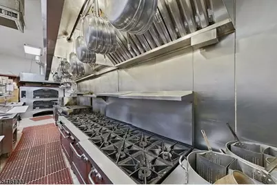 359 Bloomfield Ave, Caldwell, NJ 07006 - Photo 16