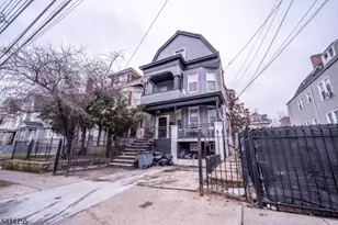 924 Grove St, Irvington, NJ 07111 - Photo 1