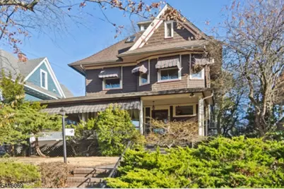 424 Saint Marks Ave, Westfield, NJ 07090 - Photo 2