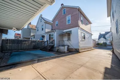 269 Silzer St, Perth Amboy, NJ 08861 - Photo 2