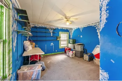 27 Oakland Ave, Bloomfield, NJ 07003 - Photo 24