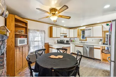 27 Oakland Ave, Bloomfield, NJ 07003 - Photo 16