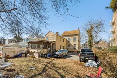 27 Oakland Ave, Bloomfield, NJ 07003 - Photo 40