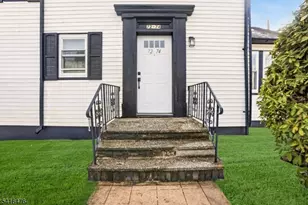 72 Lindsley Ave, Newark, NJ 07106 - Photo 4