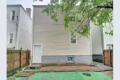 198 N 17th St #2, East Orange, NJ 07017 - Photo 14