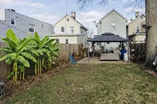 622 Tremont Ave, Orange, NJ 07050 - Photo 2