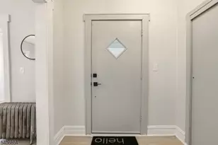 204 Pine St, Roselle, NJ 07203 - Photo 6