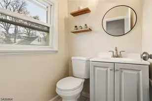 204 Pine St, Roselle, NJ 07203 - Photo 26