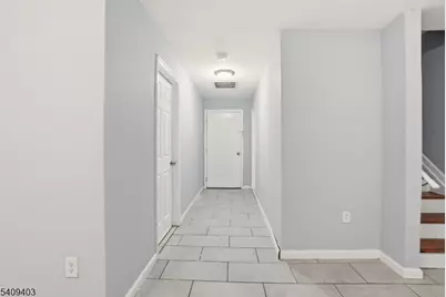 884 S 17th St, Newark, NJ 07108 - Photo 24