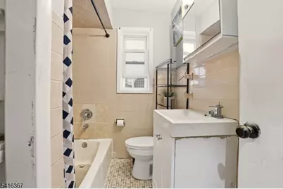 295 Old Bergen Rd, Jersey City, NJ 07305 - Photo 14