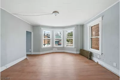 502 Stuyvesant Unit 2, Irvington, NJ 07111 - Photo 4