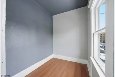 502 Stuyvesant Unit 2, Irvington, NJ 07111 - Photo 6