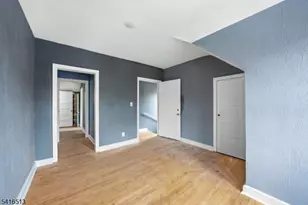 502 Stuyvesant Unit 3, Irvington, NJ 07111 - Photo 2