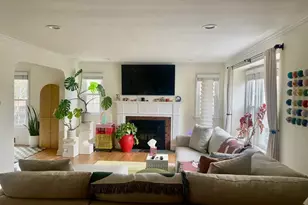 3 Elmwood Pl, Millburn, NJ 07078 - Photo 4