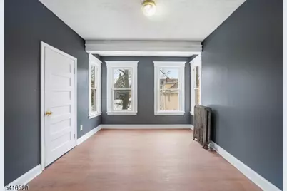 502 Stuyvesant Unit 4, Irvington, NJ 07111 - Photo 2