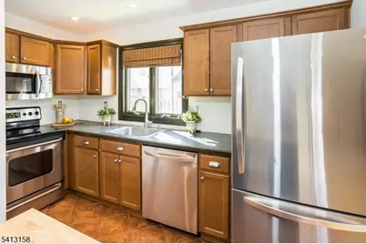 4 D Somerset Hills Ct, Bernardsville, NJ 07924 - Photo 12