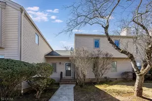 4 D Somerset Hills Ct, Bernardsville, NJ 07924 - Photo 1