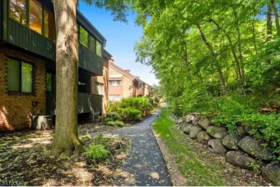 218 Indian Hollow Ct #218, Mahwah, NJ 07430 - Photo 26