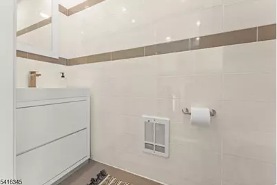 5A W 19th St, Weehawken, NJ 07086 - Photo 12