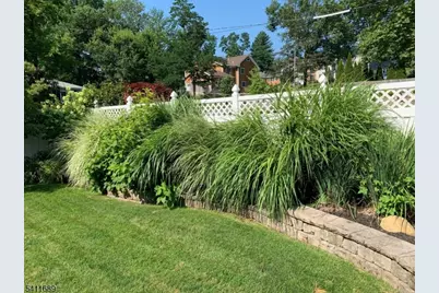 1 Milton Ave, Summit, NJ 07901 - Photo 28
