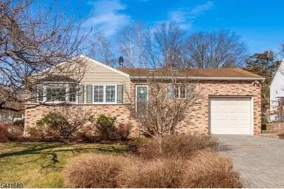 1 Milton Ave, Summit, NJ 07901 - Photo 2