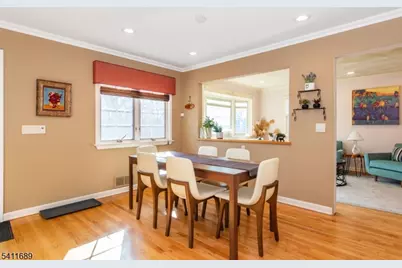 1 Milton Ave, Summit, NJ 07901 - Photo 8