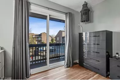 130 Kingsberry Dr, Franklin Township, NJ 08873 - Photo 20