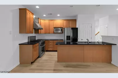 7 Patriot Hill Dr, Bernards Township, NJ 07920 - Photo 20