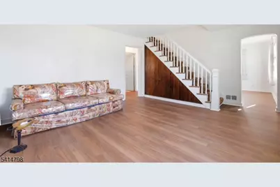 1412 E 2nd St, Plainfield, NJ 07062 - Photo 6