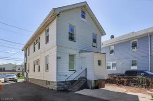 403 E 9th Ave, Roselle, NJ 07203 - Photo 16