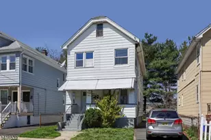 403 E 9th Ave, Roselle, NJ 07203 - Photo 2