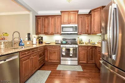 5208 Veterans Dr, Rockaway Township, NJ 07885 - Photo 4