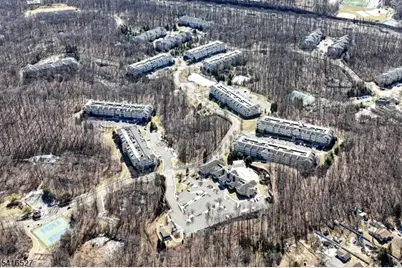 5208 Veterans Dr, Rockaway Township, NJ 07885 - Photo 32