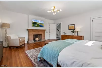 9 Osborne Ter, Maplewood, NJ 07040 - Photo 16