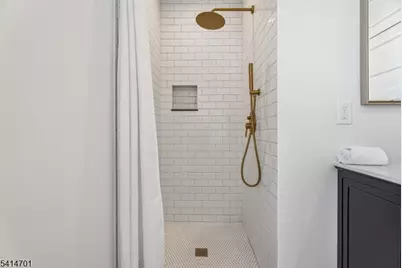 9 Osborne Ter, Maplewood, NJ 07040 - Photo 22