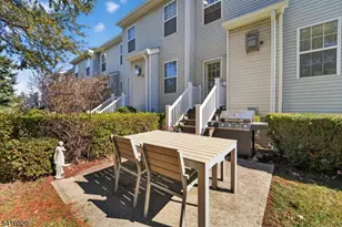 215 Barringer Dr, Nutley, NJ 07110 - Photo 28