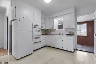 835 Mountain Ave, New Providence, NJ 07922 - Photo 10